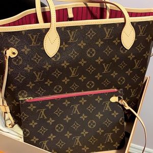 Louis Vuitton Neverfull MM (Pivoine Interior)